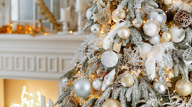 Silver Christmas or how to create a silver Christmas decor, silver tree.